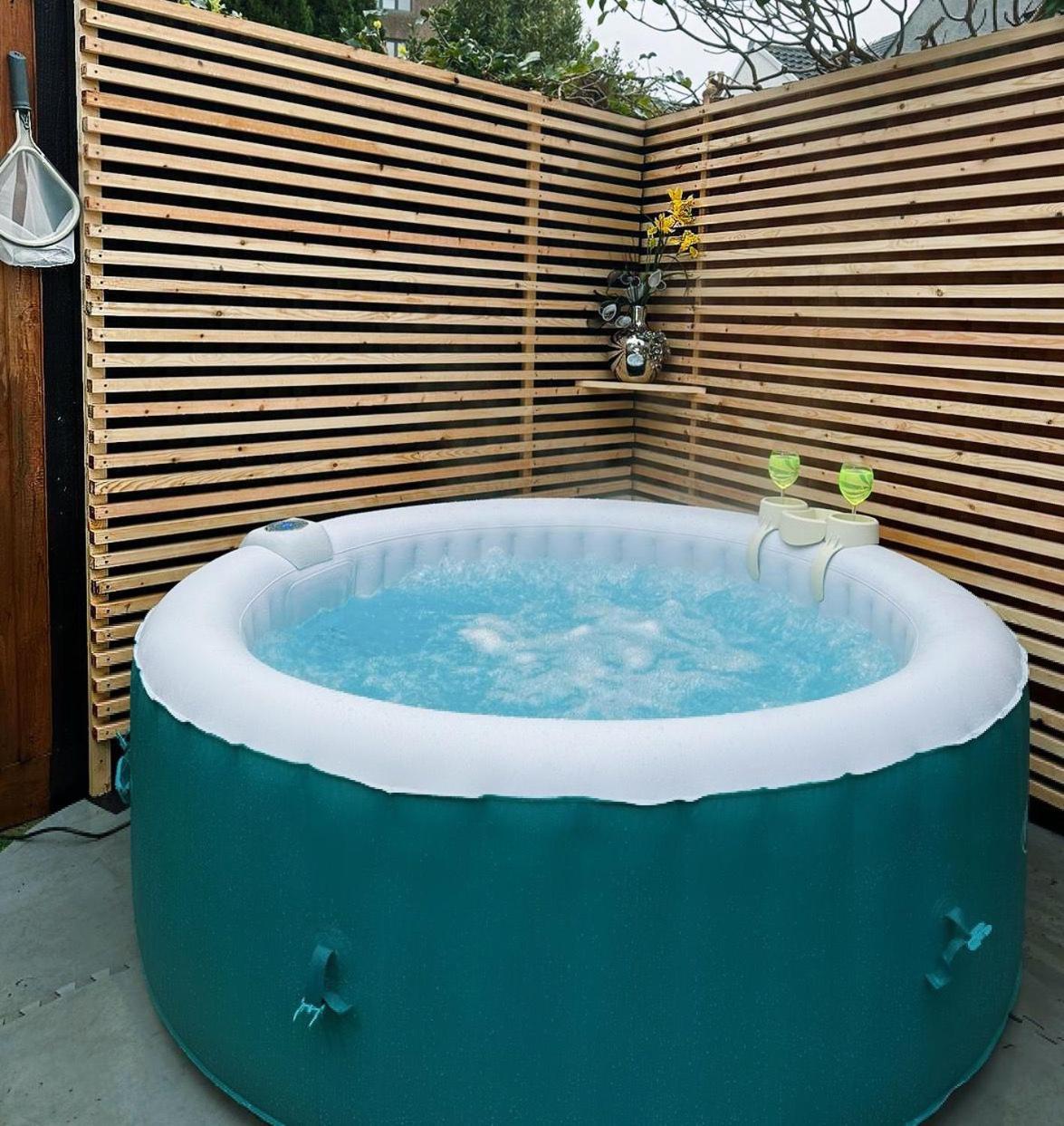 1 Bedroom Apartment With Hot Tub In Cardiff Kültér fotó